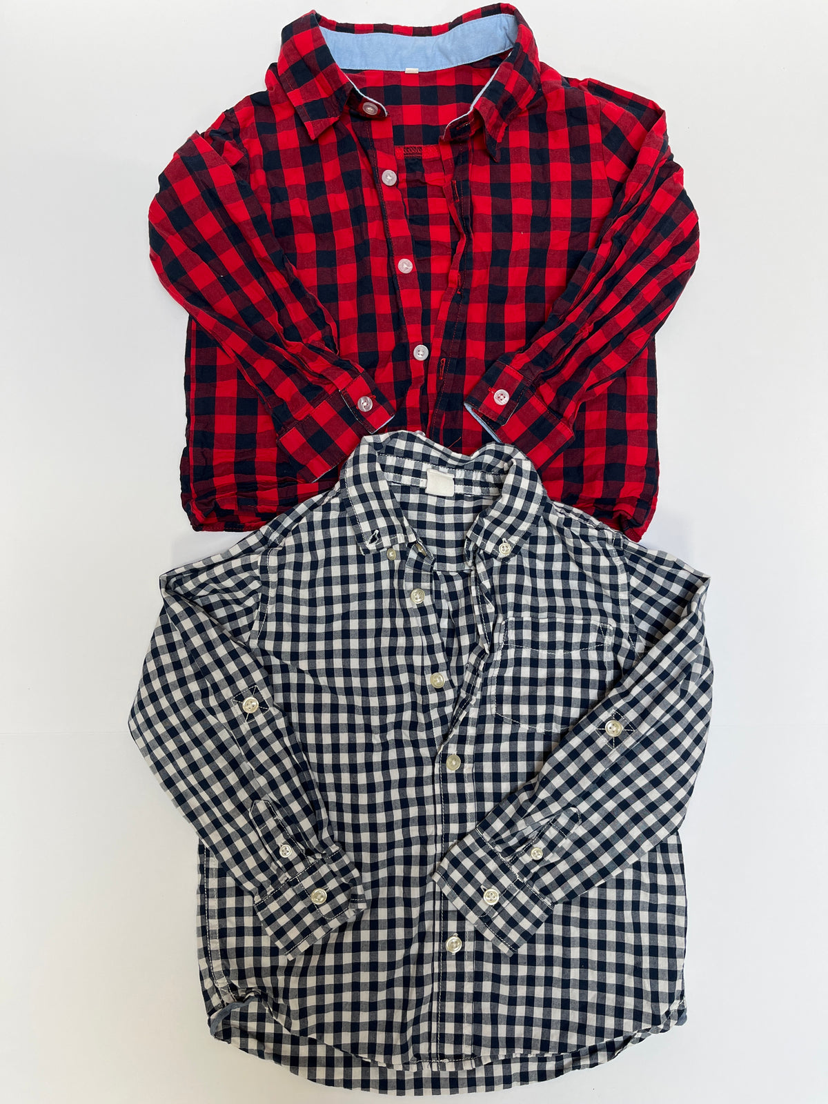 #150 boys 5 red blue plaid and blue white plaid button-down shirts gap