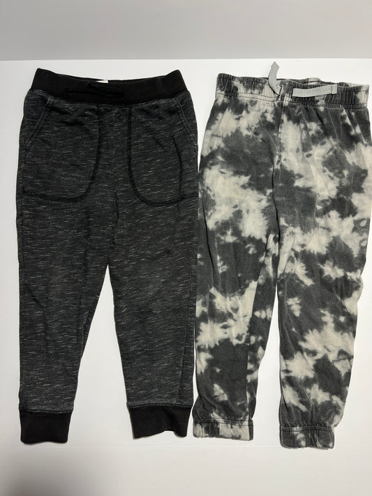 #150 boys 4t garanimals jogger pants grey camo and black heather