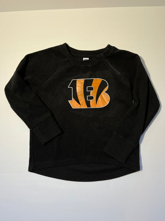 #150 girls old navy 6/7 fleece black sweatshirt READ DETAILS