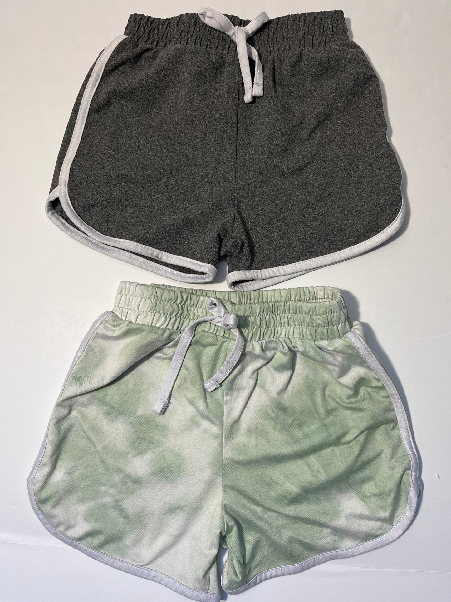 #150 REDUCED girls violet sky size 8 grey green dolphin hem shorts