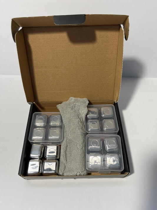 #150 stainless steel ice cube set for drinks