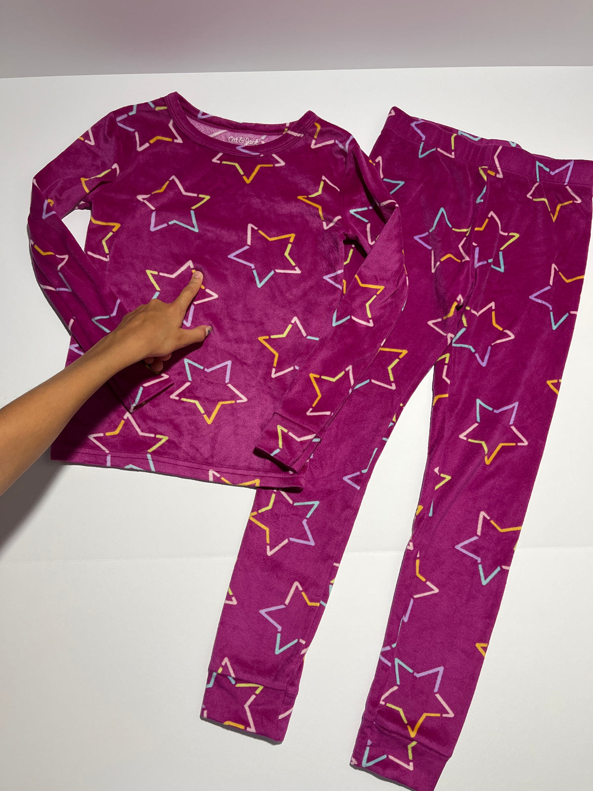 #150 girls 8 cat jack purple star snuggly soft pajamas