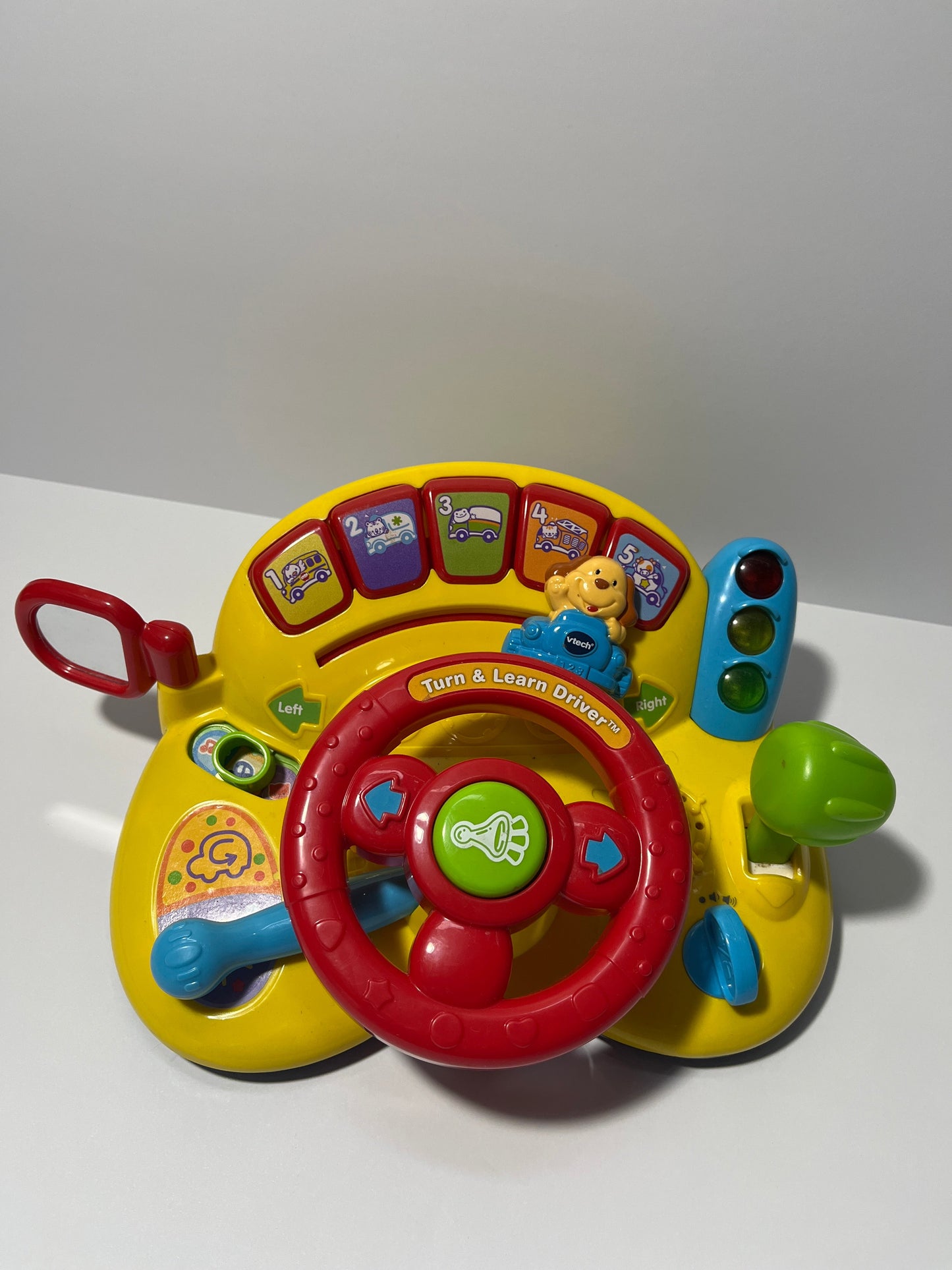 #150 REDUCED vetch turn and learn driver toy