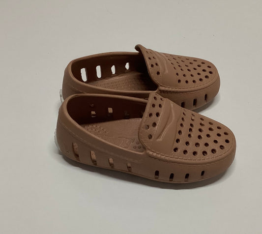 #129 Floafers size 4