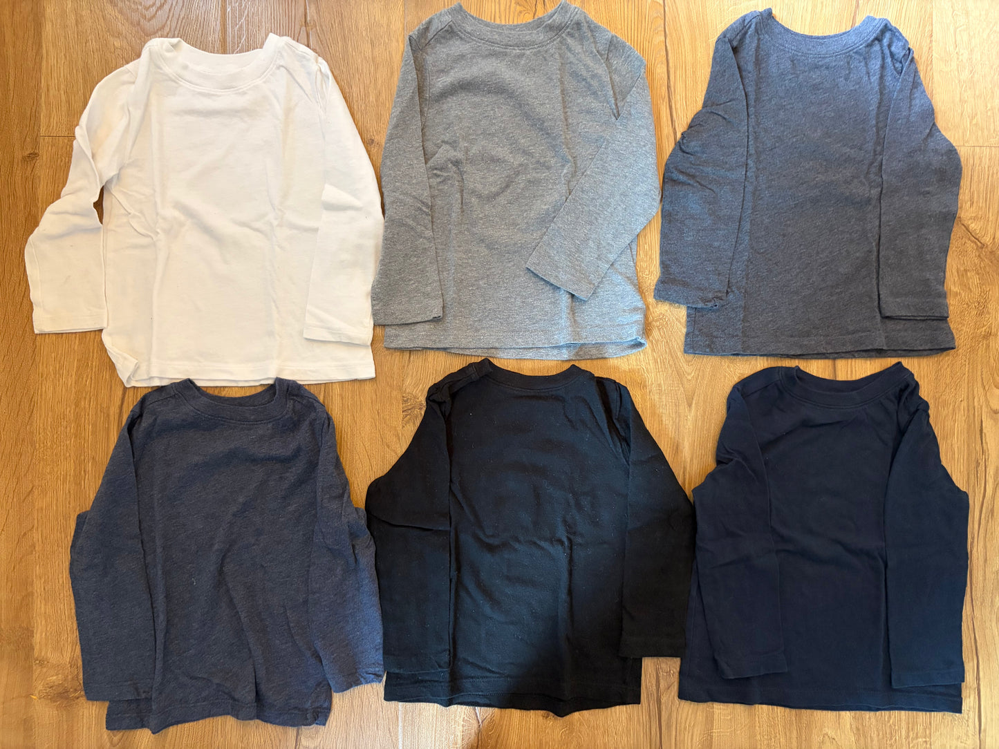 #6 - Old Navy Boys Solid Long Sleeved Shirts -(set of 6)  - 2T
