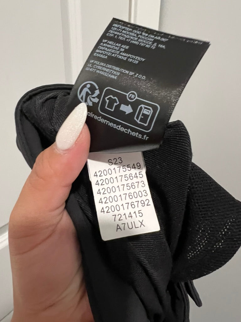 Seller #76 - The North Face Women's Bridgeway Zip-Off Pant Black Size US 8 Year 2023