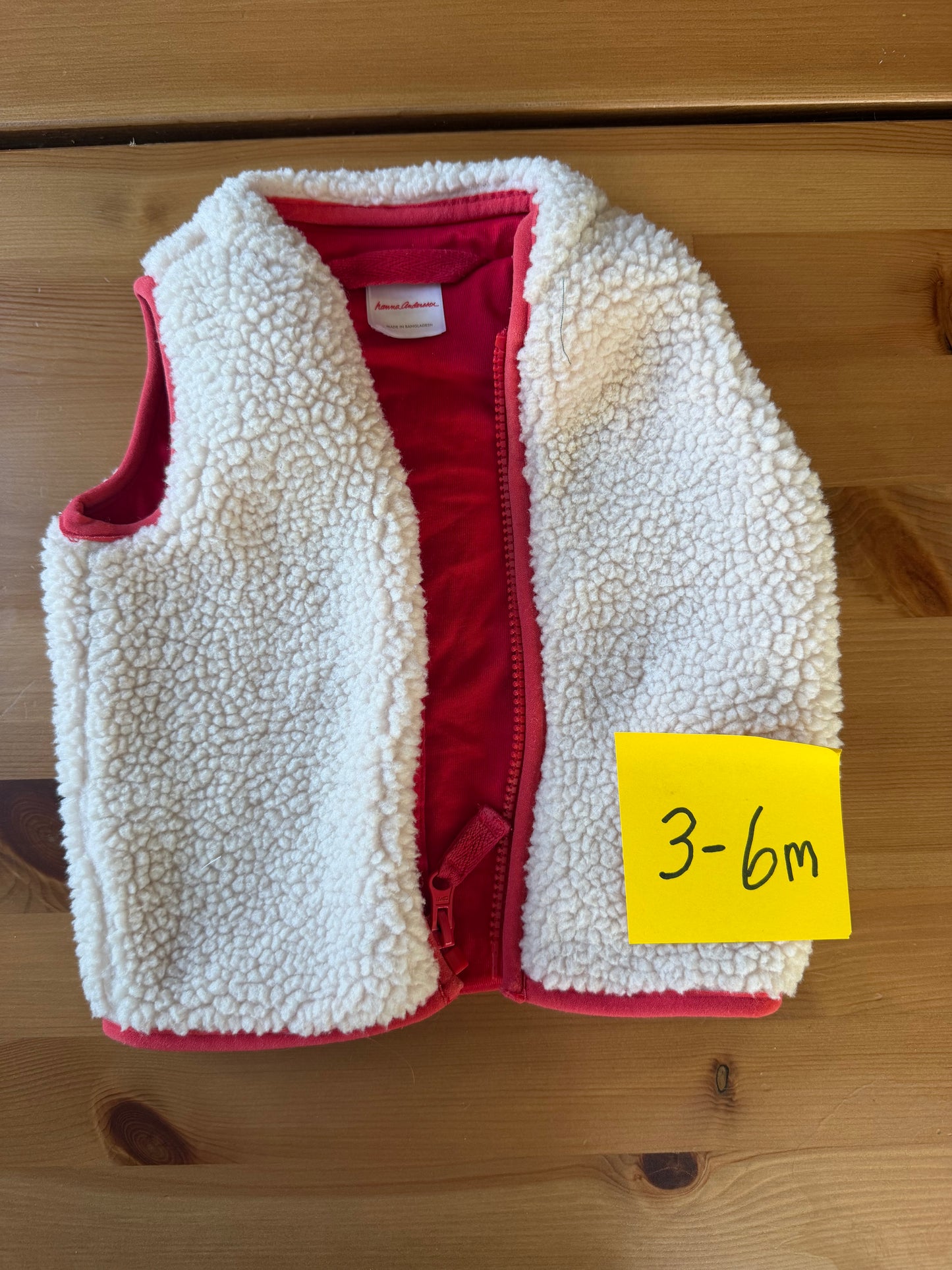 Seller #94 3-6M Hanna Andresson Fleece vest