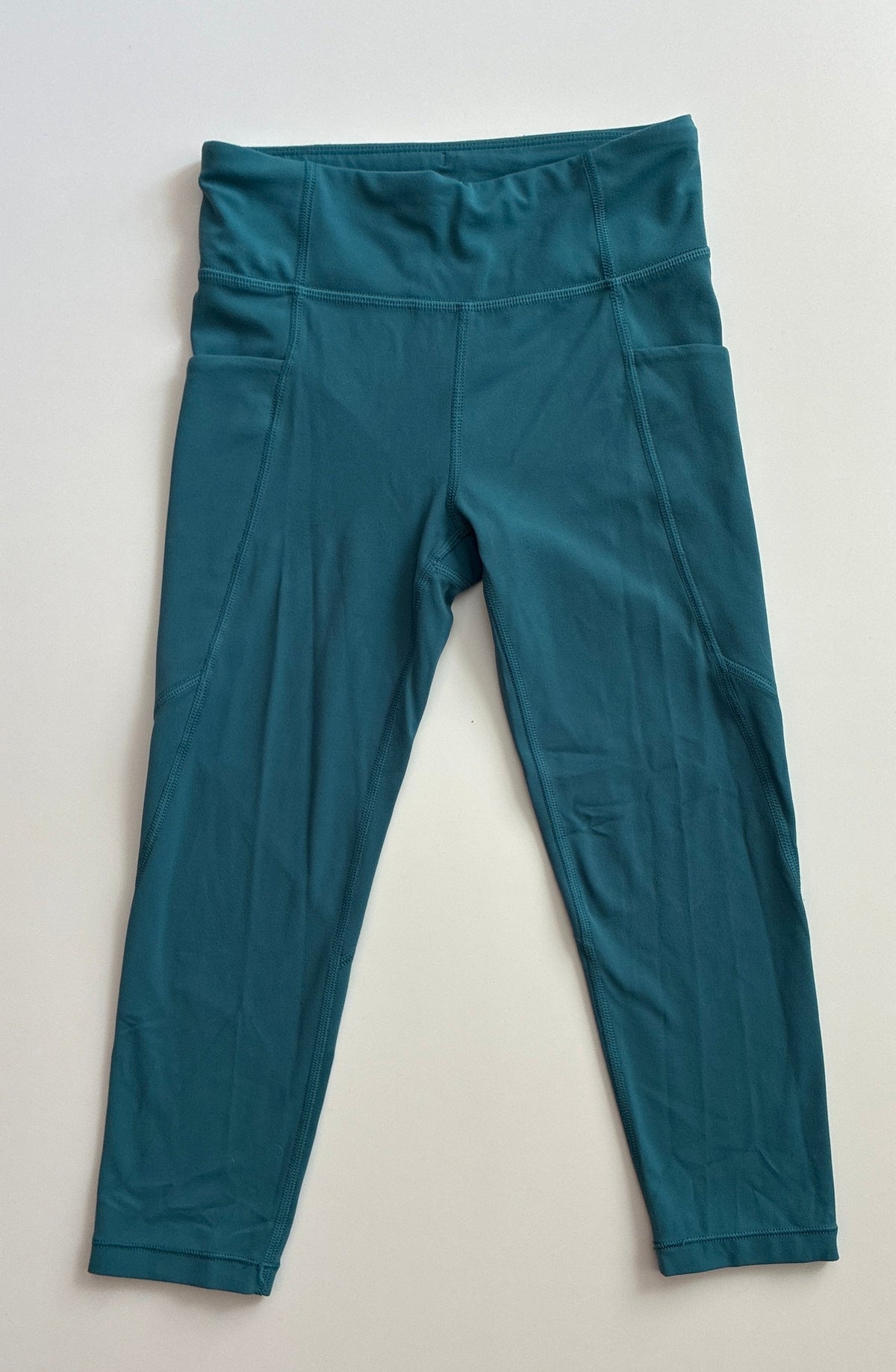 Seller 76 Athleta Girls Capris Size 8/10