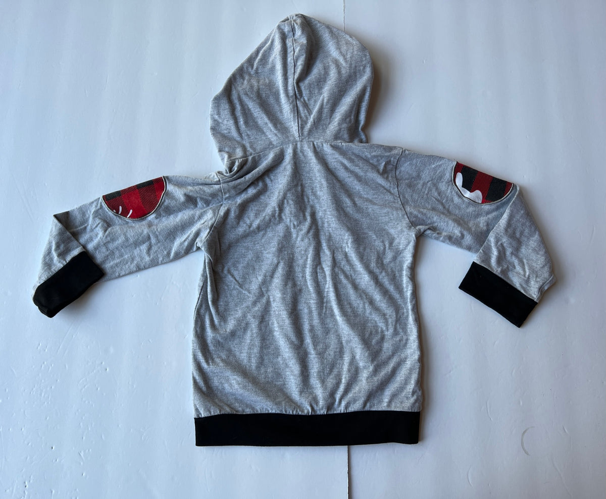 #141 Boys Size 4 Deer Set