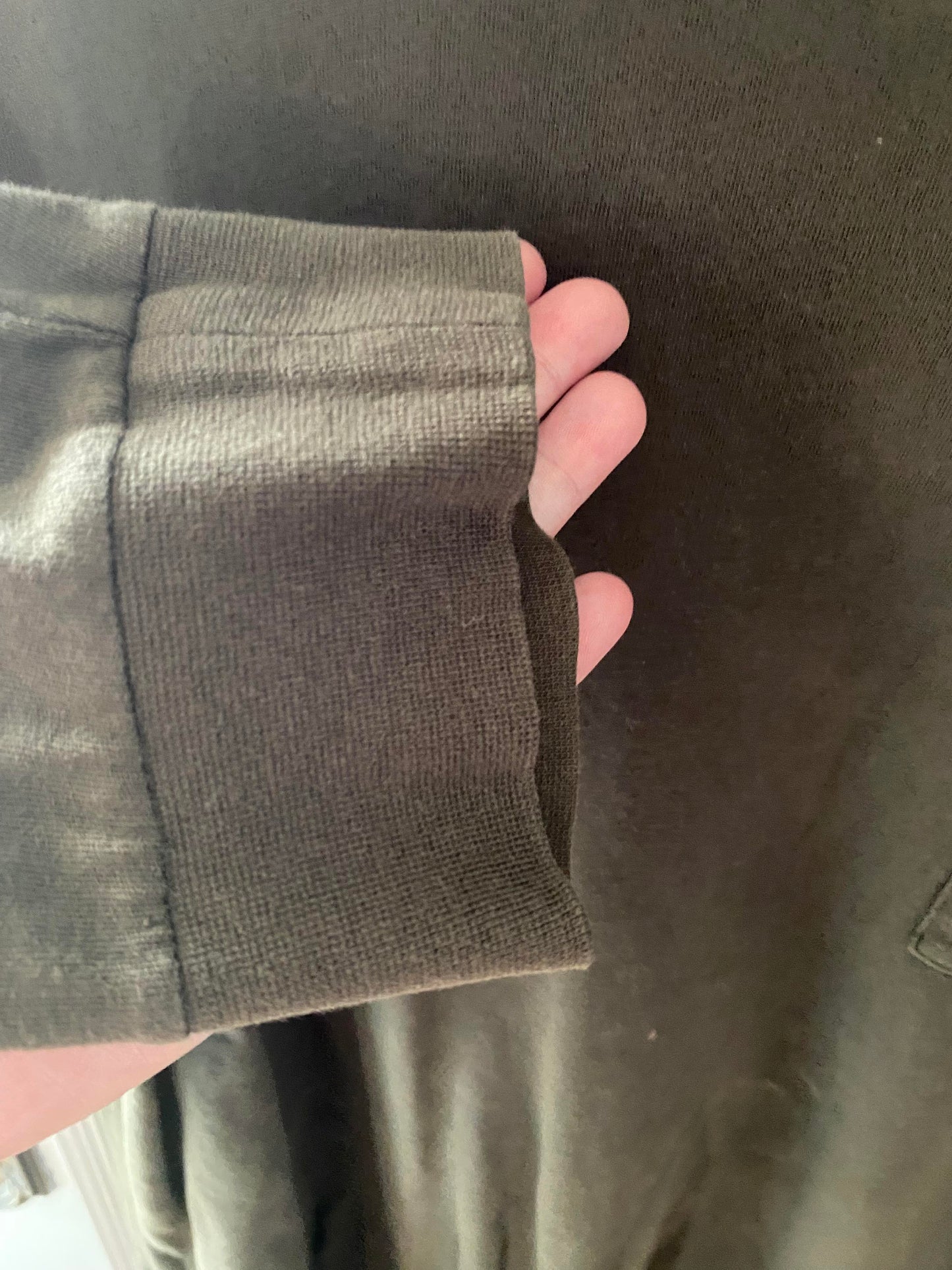 #95B EUC Everlane green long sleeve, Men's XL