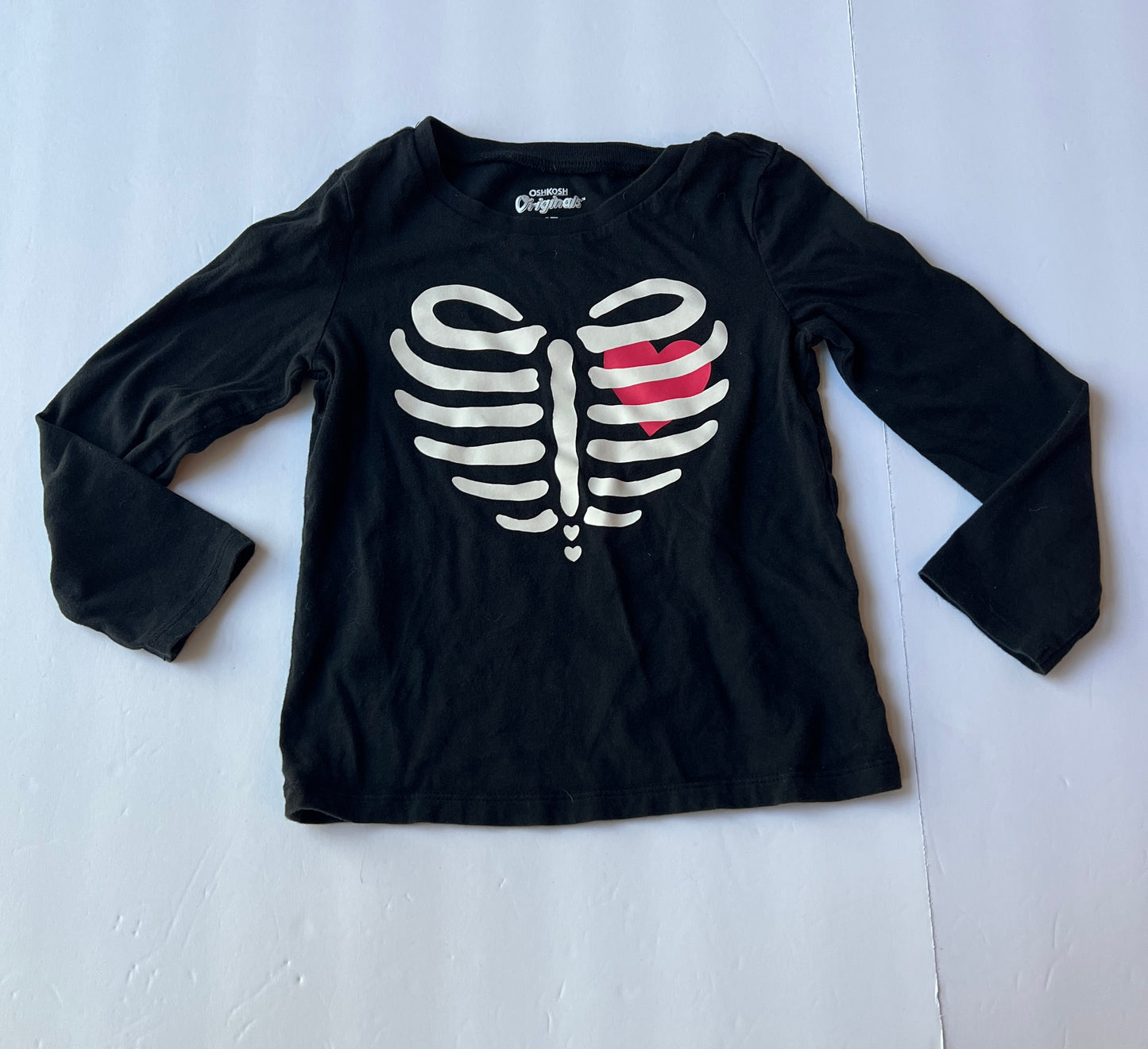 #77B Girls 4T Oshkosh Skeleton Heart Long Sleeve