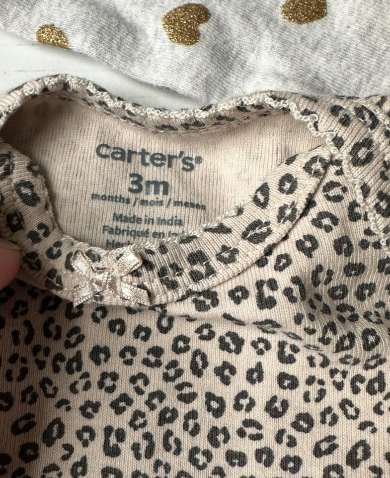 #146 Carter's Girls L/S Leopard and Heart Bodysuit Set (2) Girls 3M