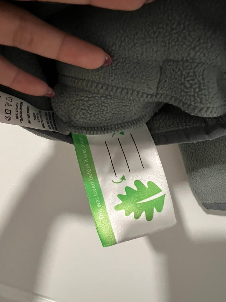 Seller #76 - OAKI 200 Series Polartec Fleece Jacket Size 3T Grey