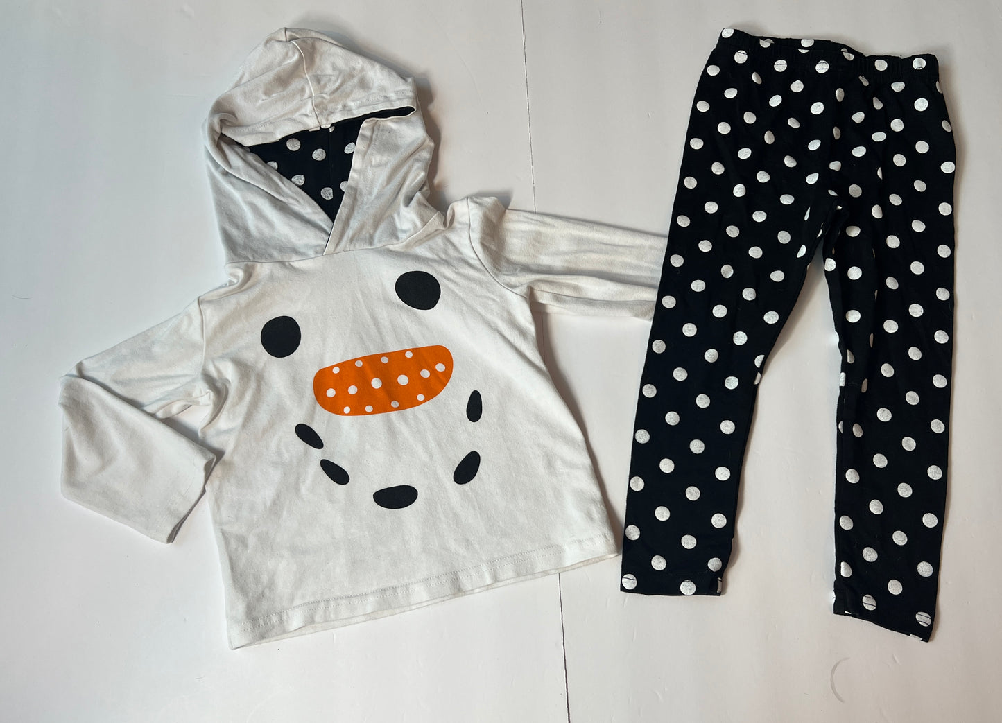 #77B Girls 4T Snowman "Let it Snow" 2 piece hoodie set (2 available)