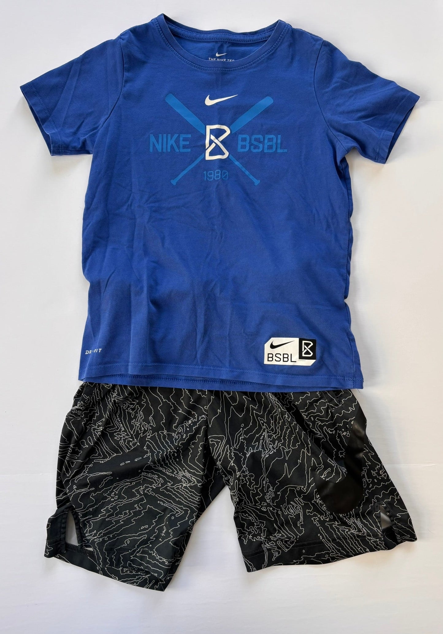 #84 Nike Dri-Fit Baseball Classic Tee Graphic Athletic Short Set Boys Size Small