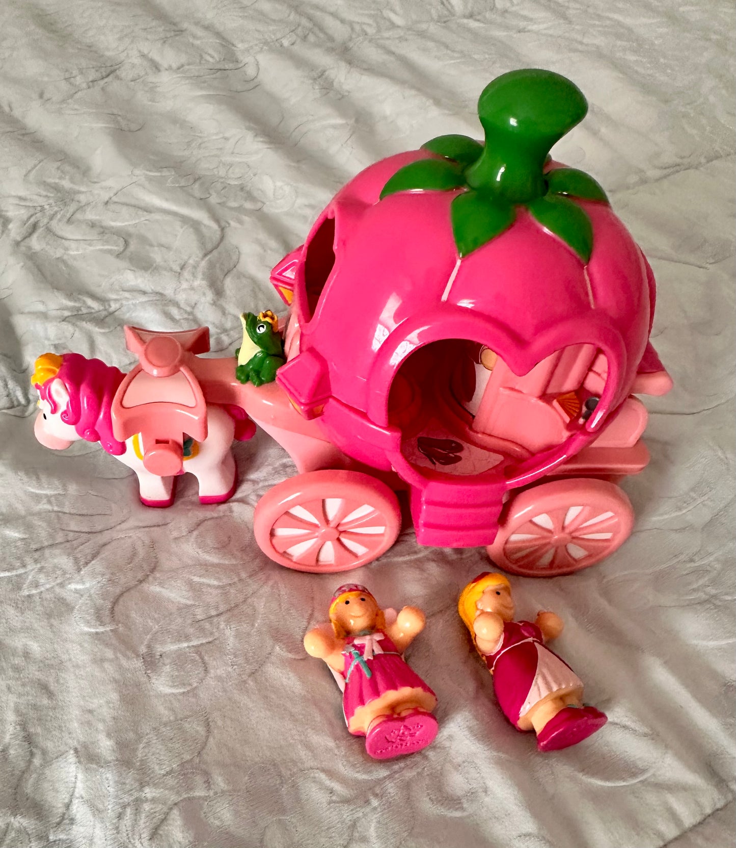 Seller #114 - Lakeshore Princess Carriage