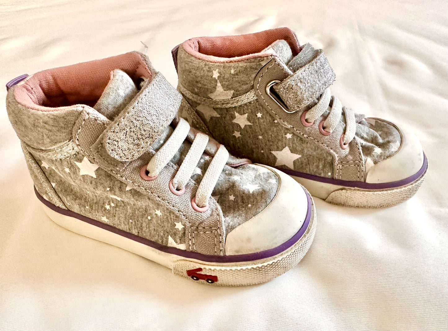 Seller #114 - See Kai Run Toddler Girls High Tops Size 6