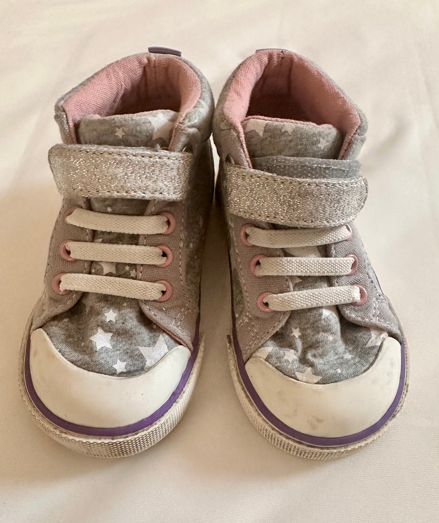 Seller #114 - See Kai Run Toddler Girls High Tops Size 6