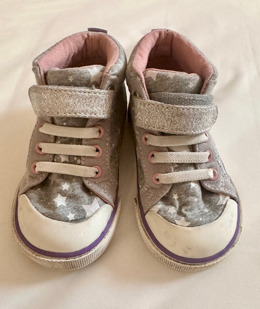 Seller #114 - See Kai Run Toddler Girls High Tops Size 6