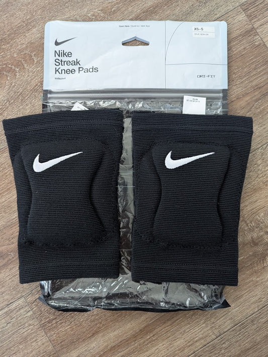 #144 - Girls Volleyball Knee Pads Size XS-S - Never worn