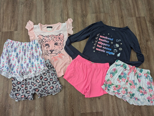 #144 - Girls Sleepwear Size M (7-8)