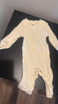 #29 Girls NB romper EUC