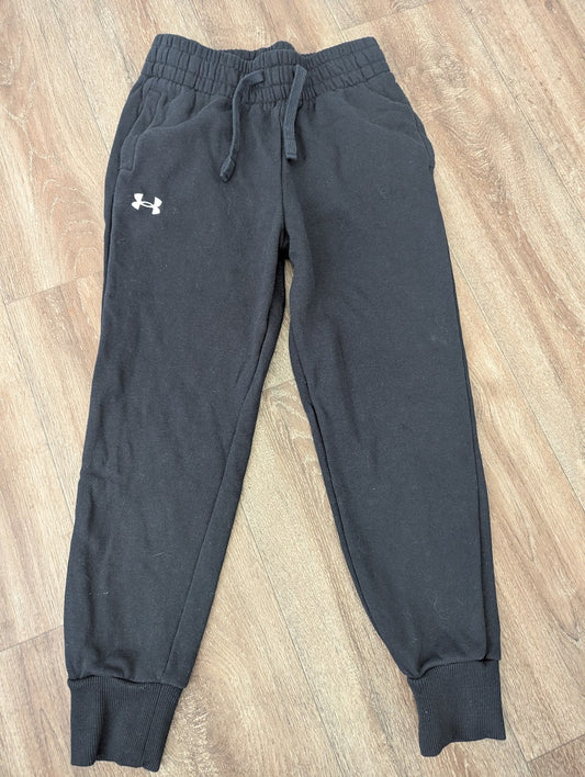 #144 - Girls Under Armour Sweat Pants Size XSM