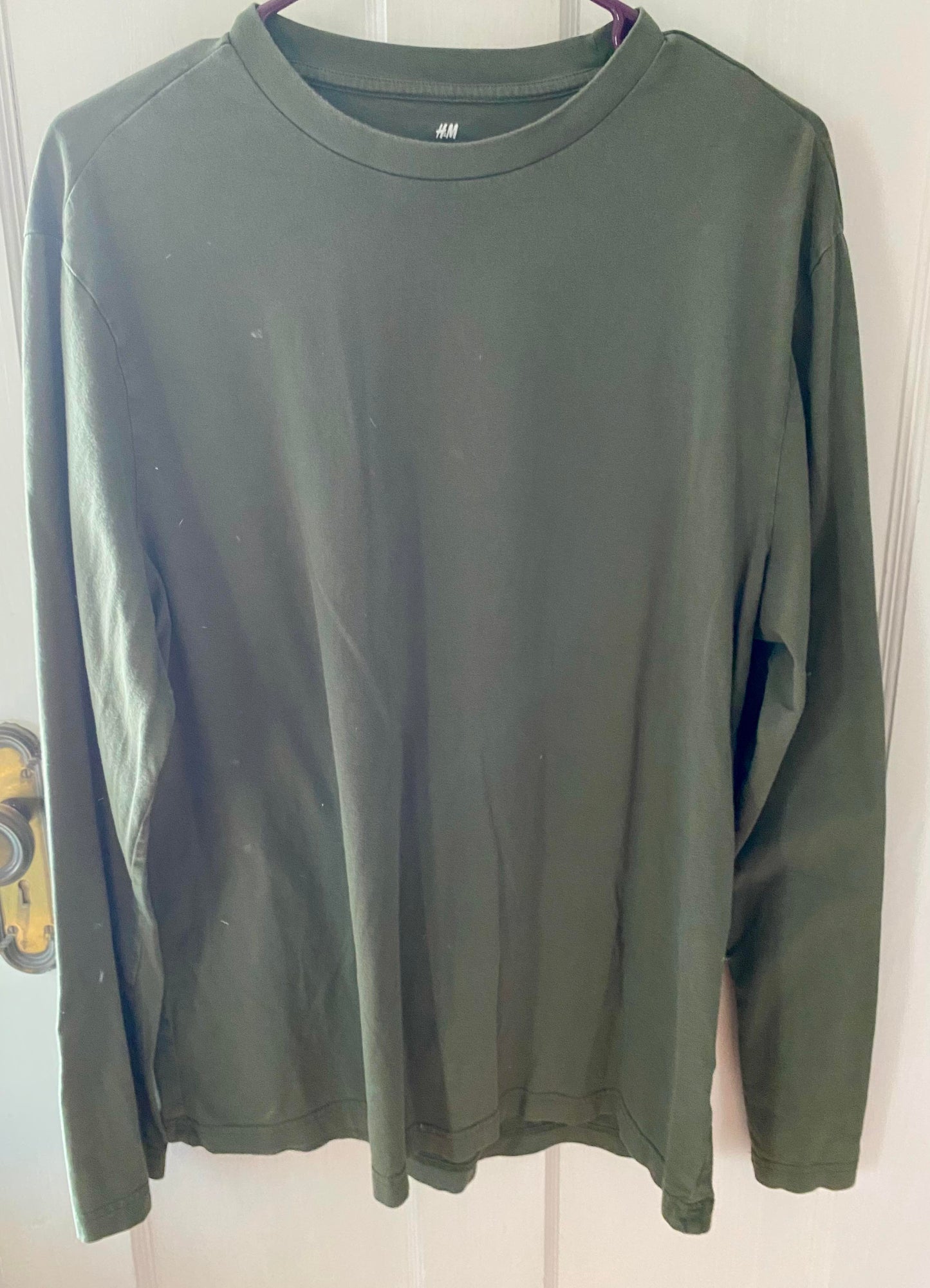 #95B EUC H&M long sleeve green, Men's XL