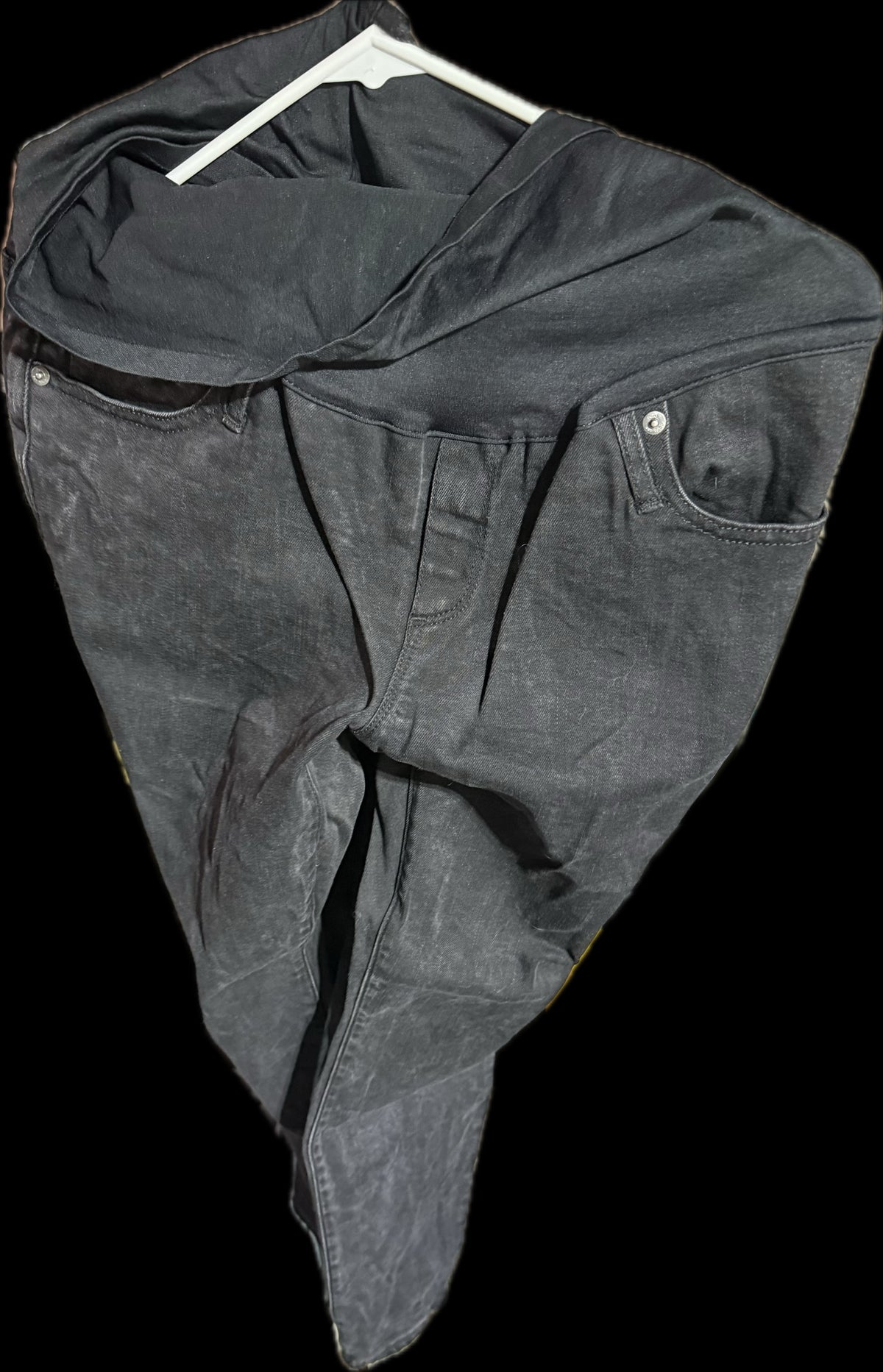 #20 Gap Maternity black jeans size 32R GUC