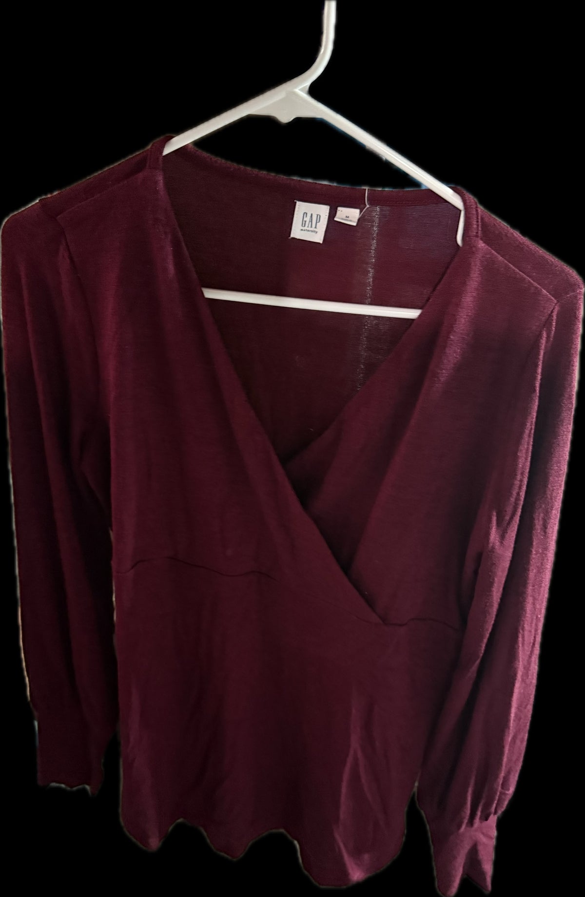 #20 Gap Maternity red sweater size M GUC