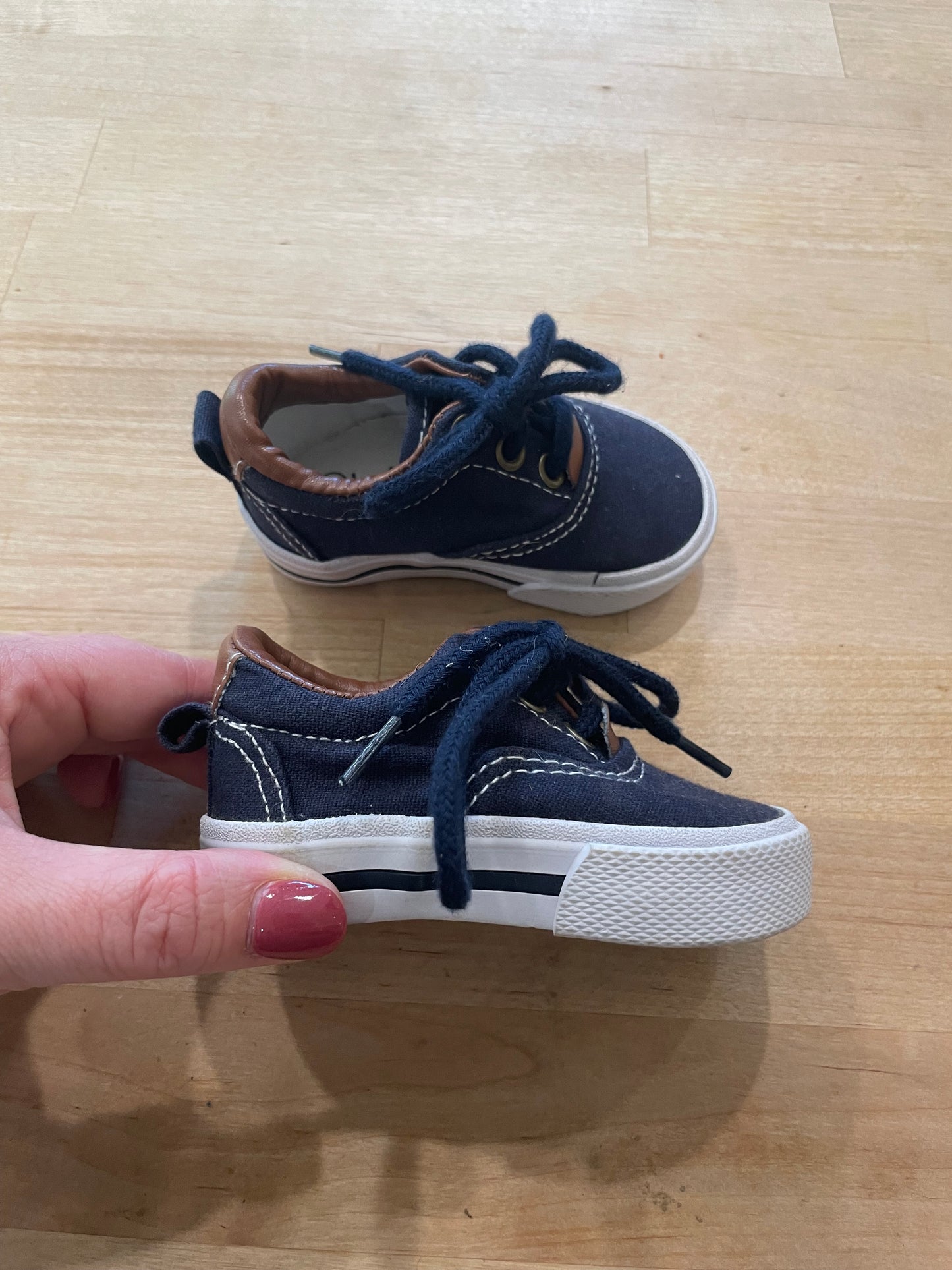 Seller #104 - Baby Boys Boat Shoes - Size 2