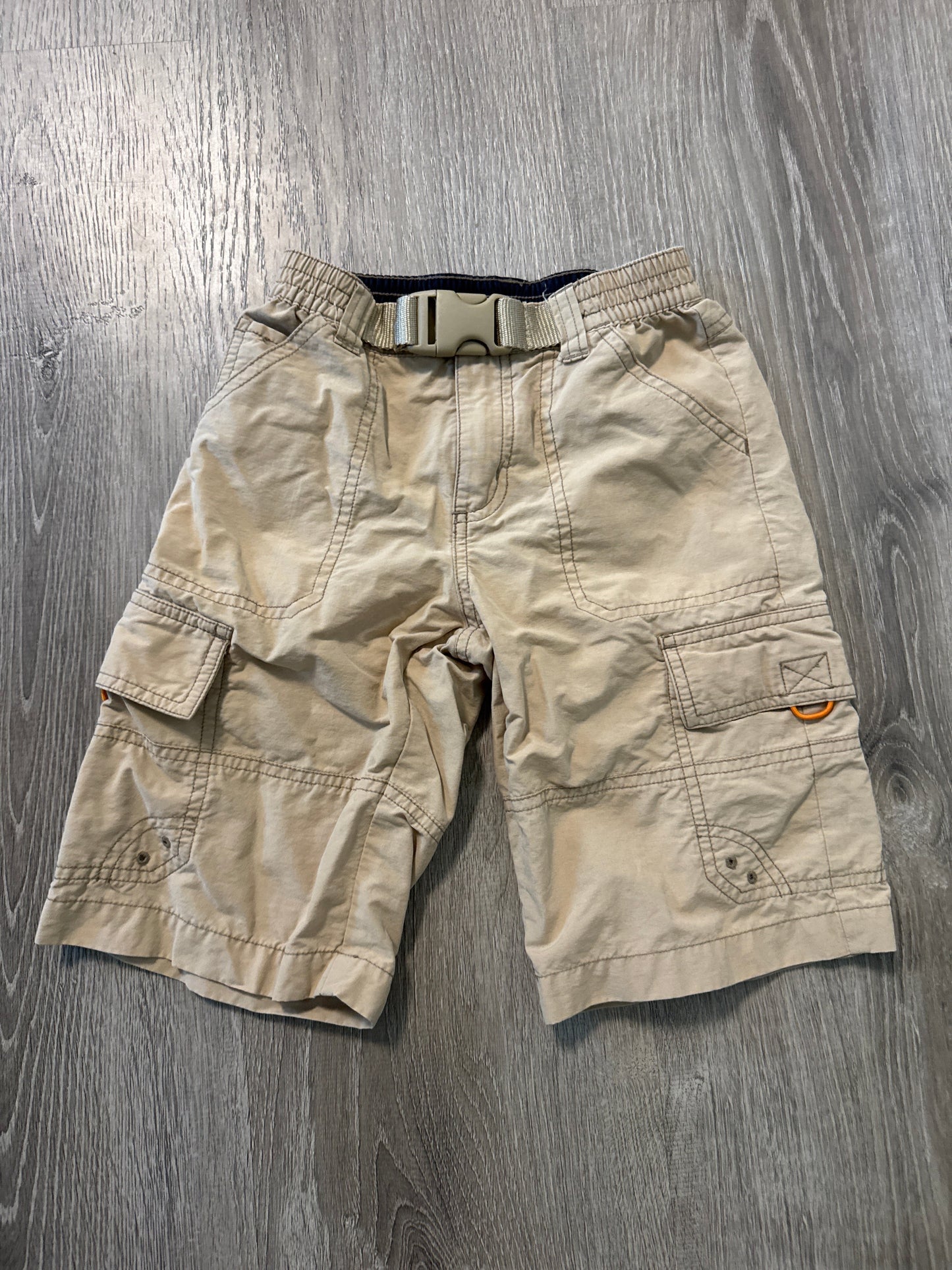 #149 reduced Boys size 5 Gymboree lightweight khaki shorts