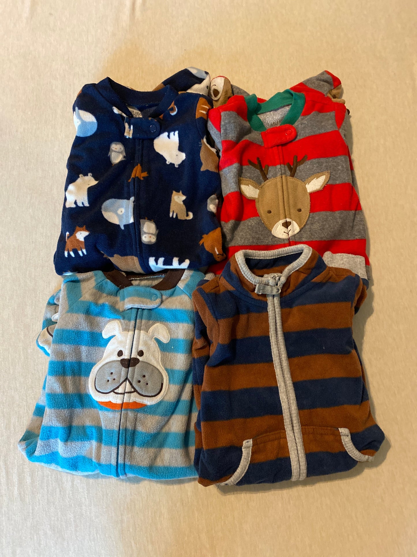 Seller #86 *REDUCED* Fleece sleepers (6 month)