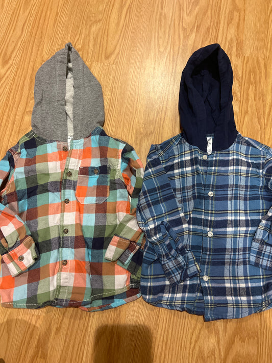 89A Carters 2t boys hooded flannel button downs VGUC