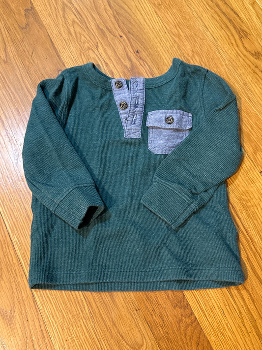Seller # 152 - boys Old Nave size 12-18 Months top