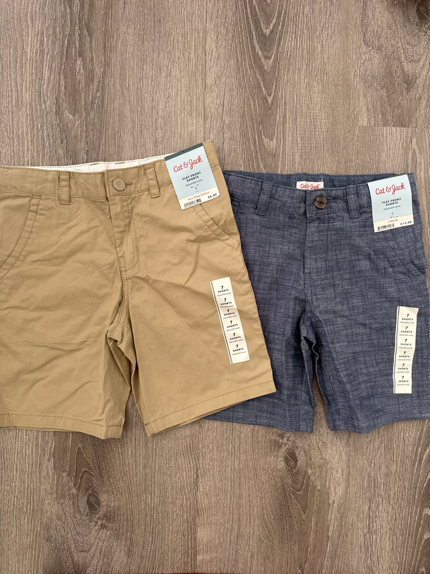 #149 Boys Size 7 Cat and Jack shorts