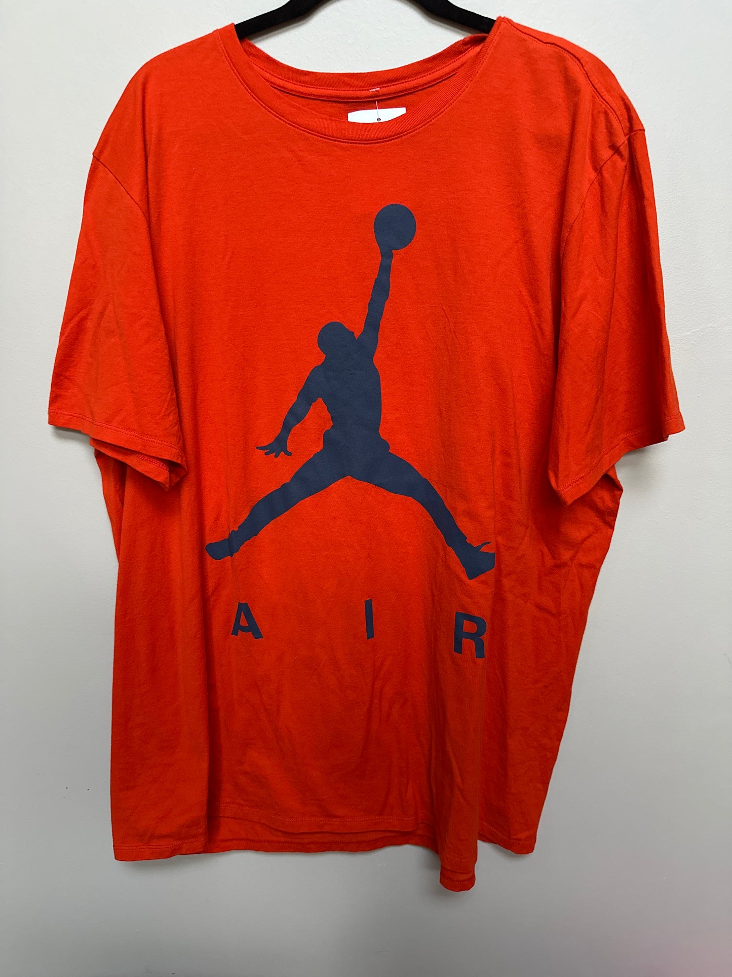 #133 Nike Mens Sz XXL Orange Tshirt