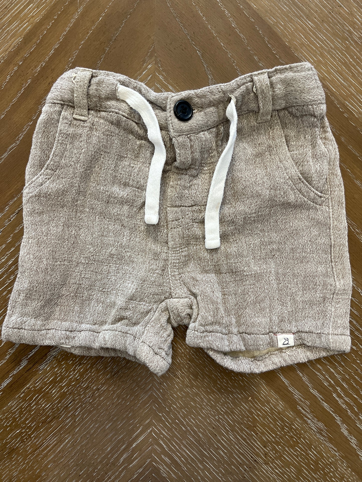 Me & Henry shorts 12-18 month adjustable drawstring and pockets