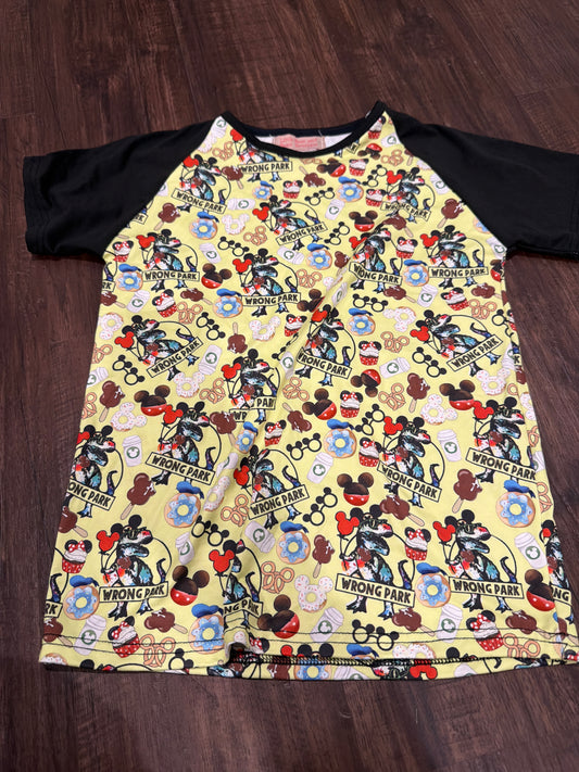 #107 Disney dinosaur tee shirt size 10