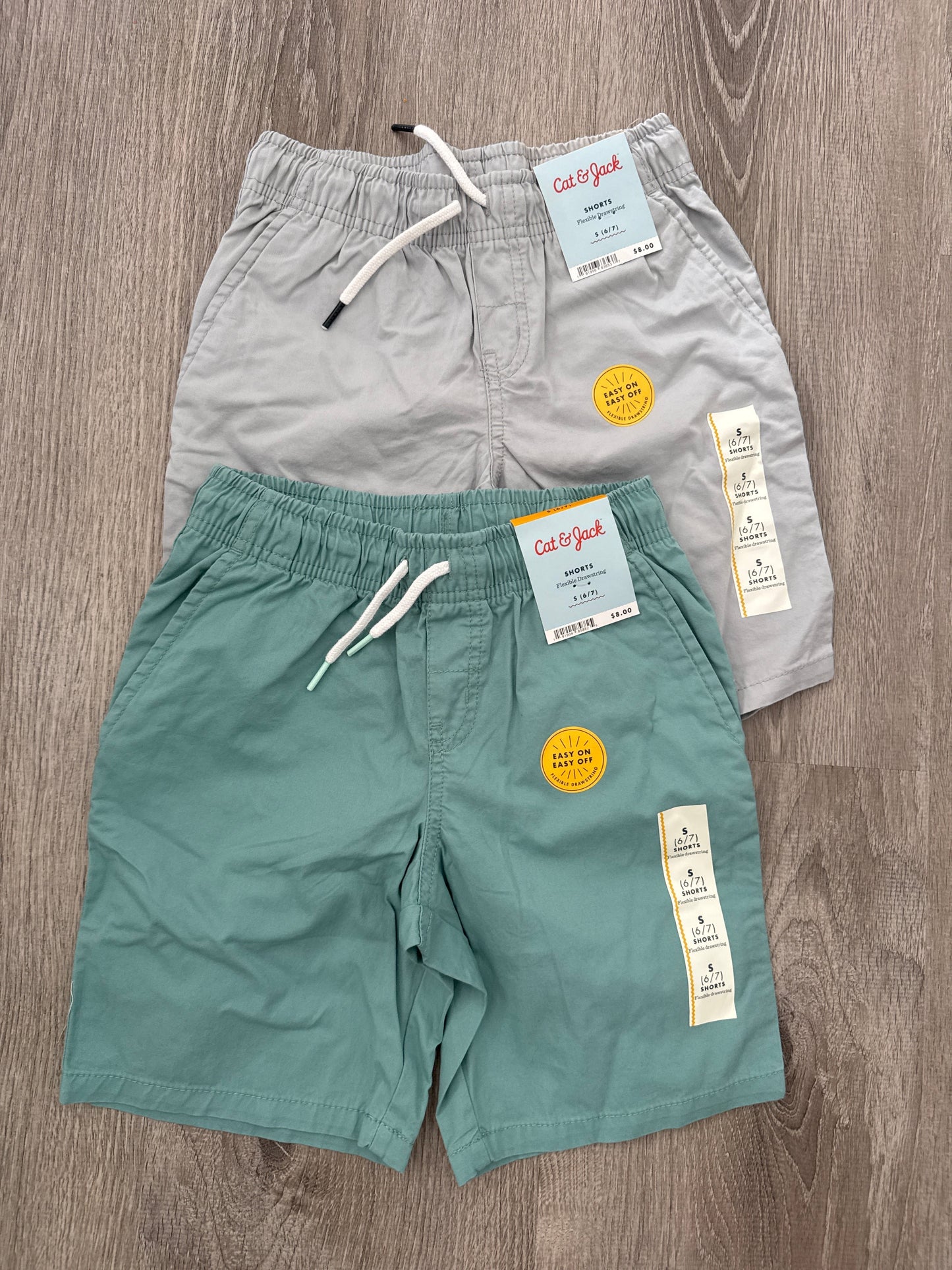 #149 Boys  new Cat and Jack size 6/7 shorts
