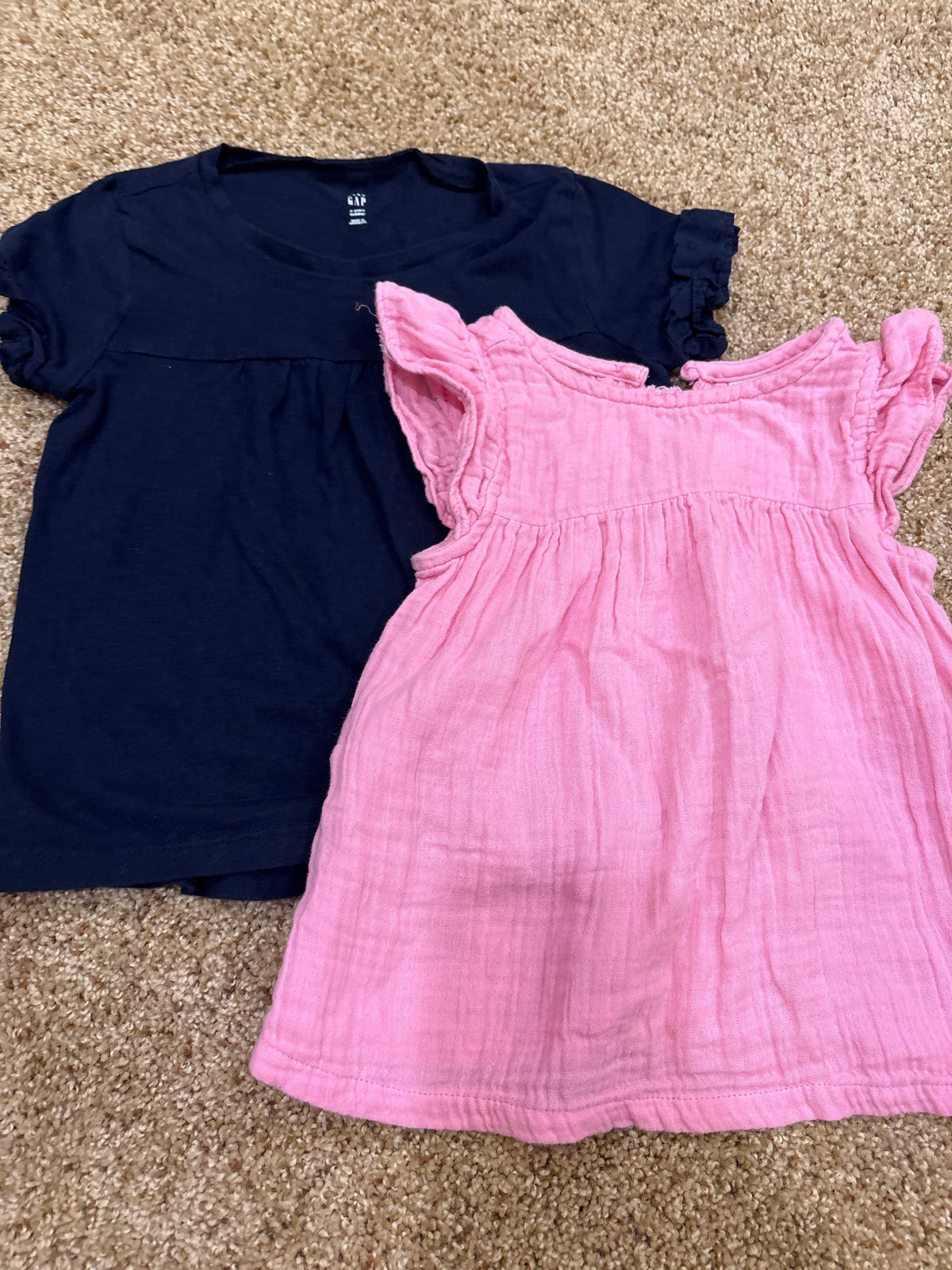 #47, girls Gap navy and pink shirts Size 4T
