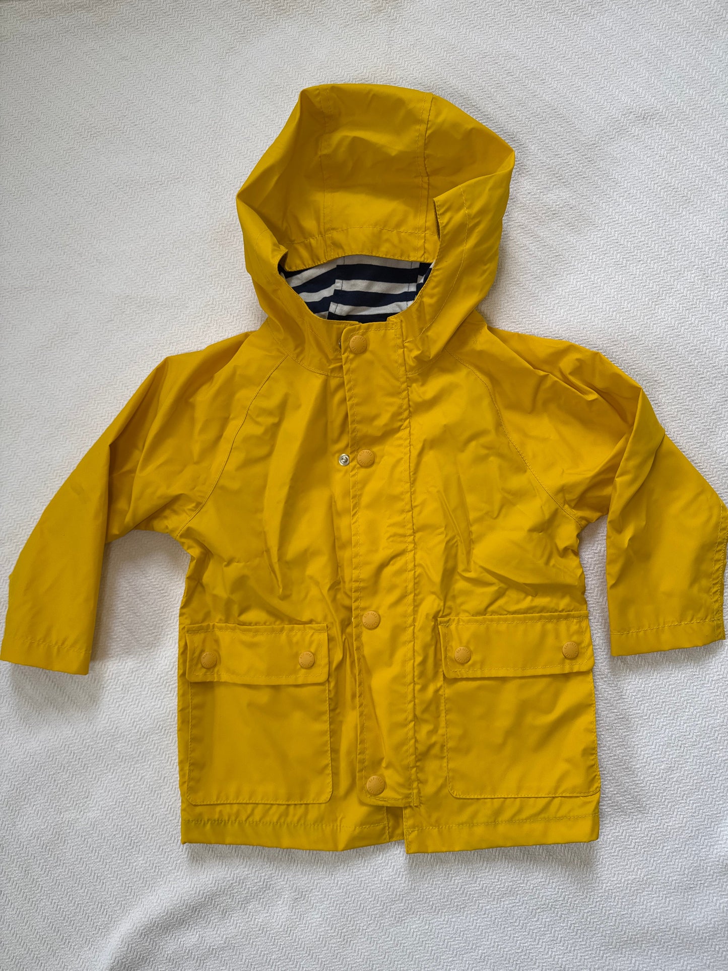Seller #127 Kids Gap 3T raincoat