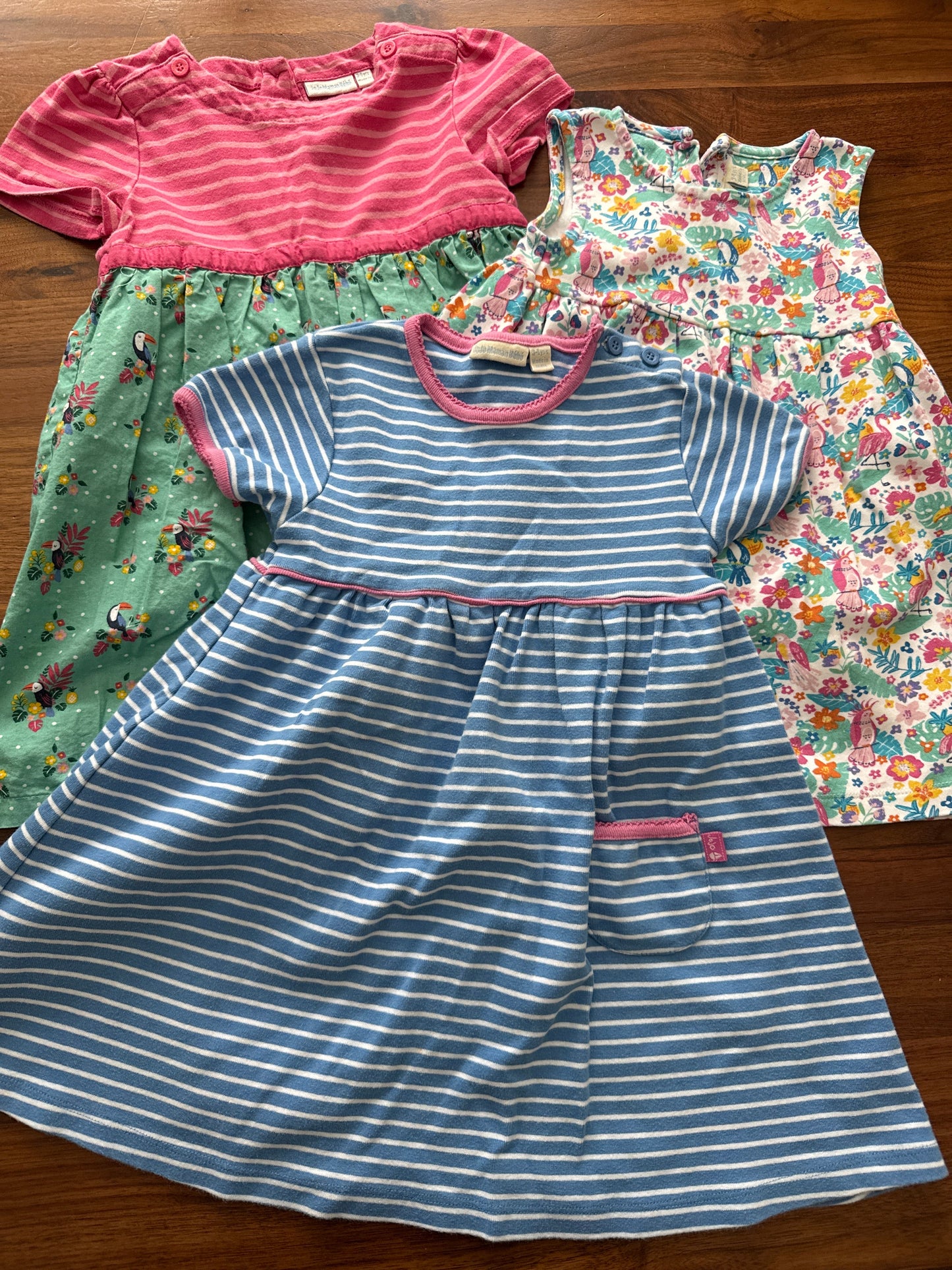Seller 179 - Girls set of 3, 3-4y Jojo Maman Bébé dresses