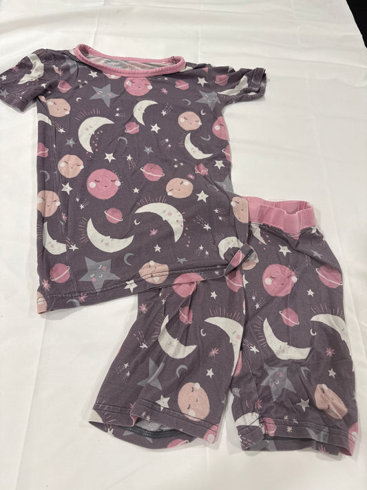 Seller 16- 5/6 little sleepies set