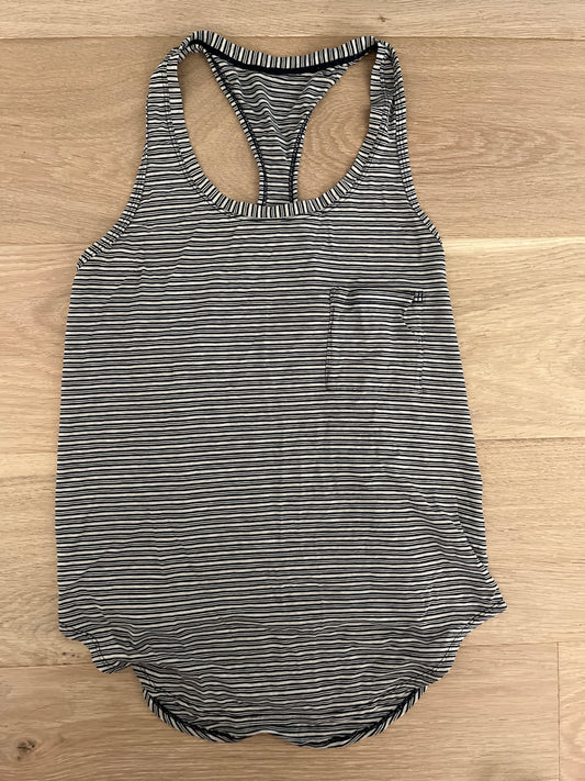#110 Lululemon Women's Size Black and Tan Racerback Tank