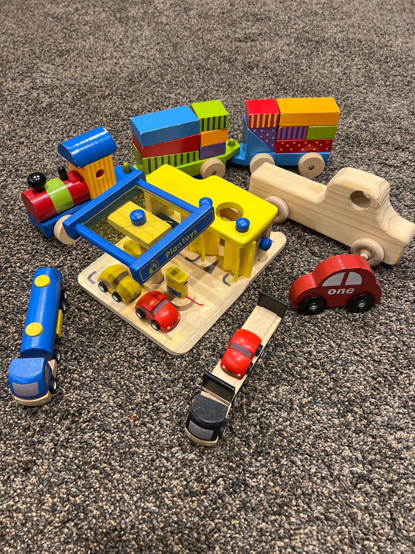 Plantoys wooden playset + wooden train and cars