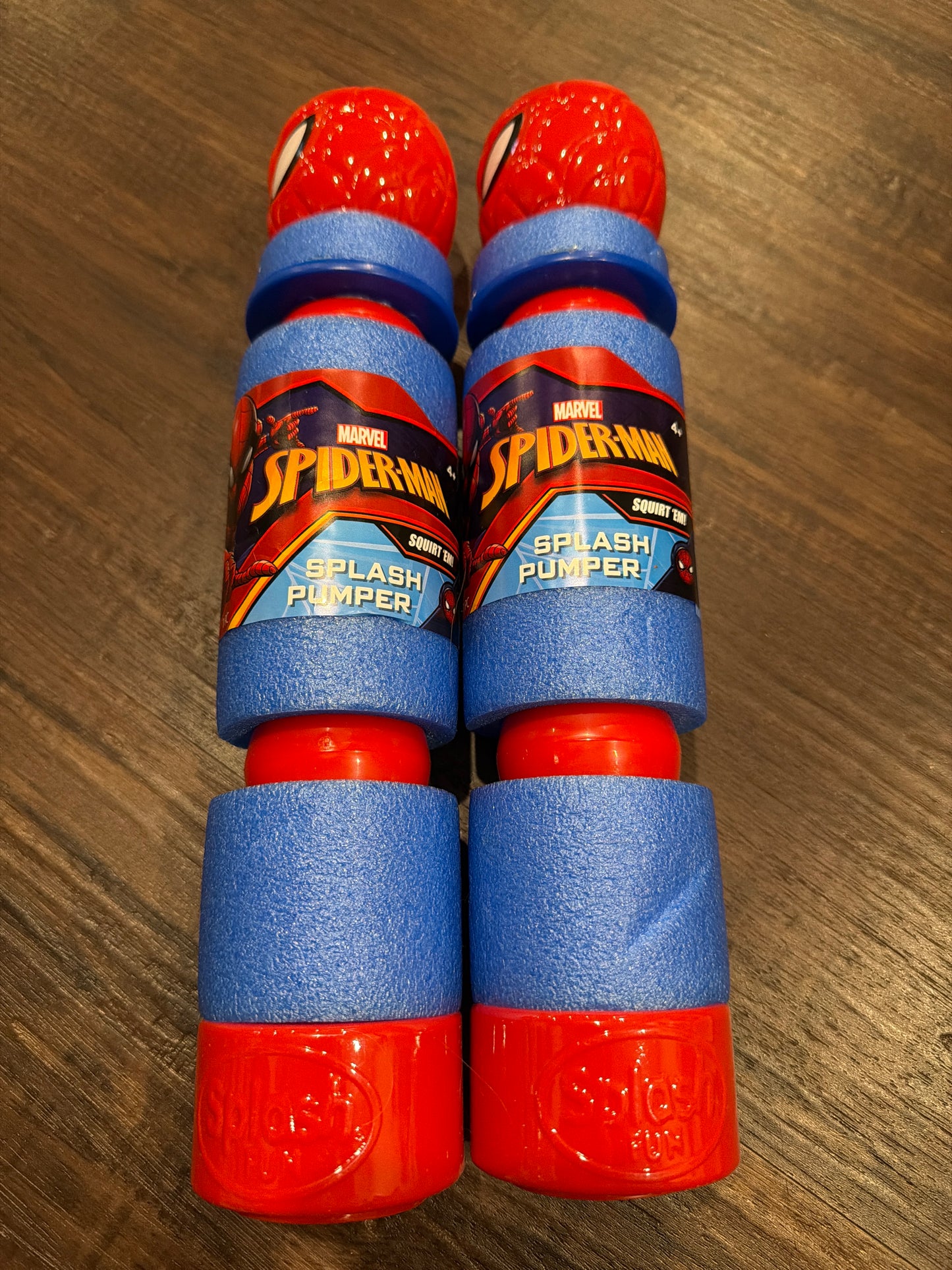 #107 2 new Spiderman water pumpers