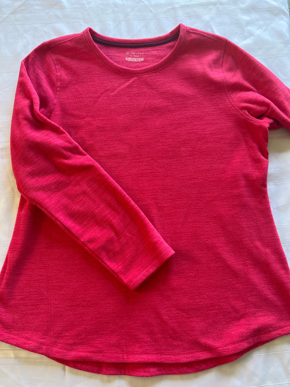 #43 Women’s Xl tech gear sweater EUC - so soft!