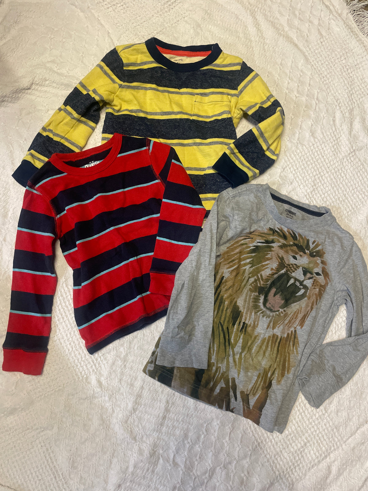 Seller #57 Boys 4t long sleeve shirts (3)