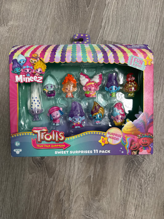 #149 Trolls sweet surprise 11 pack